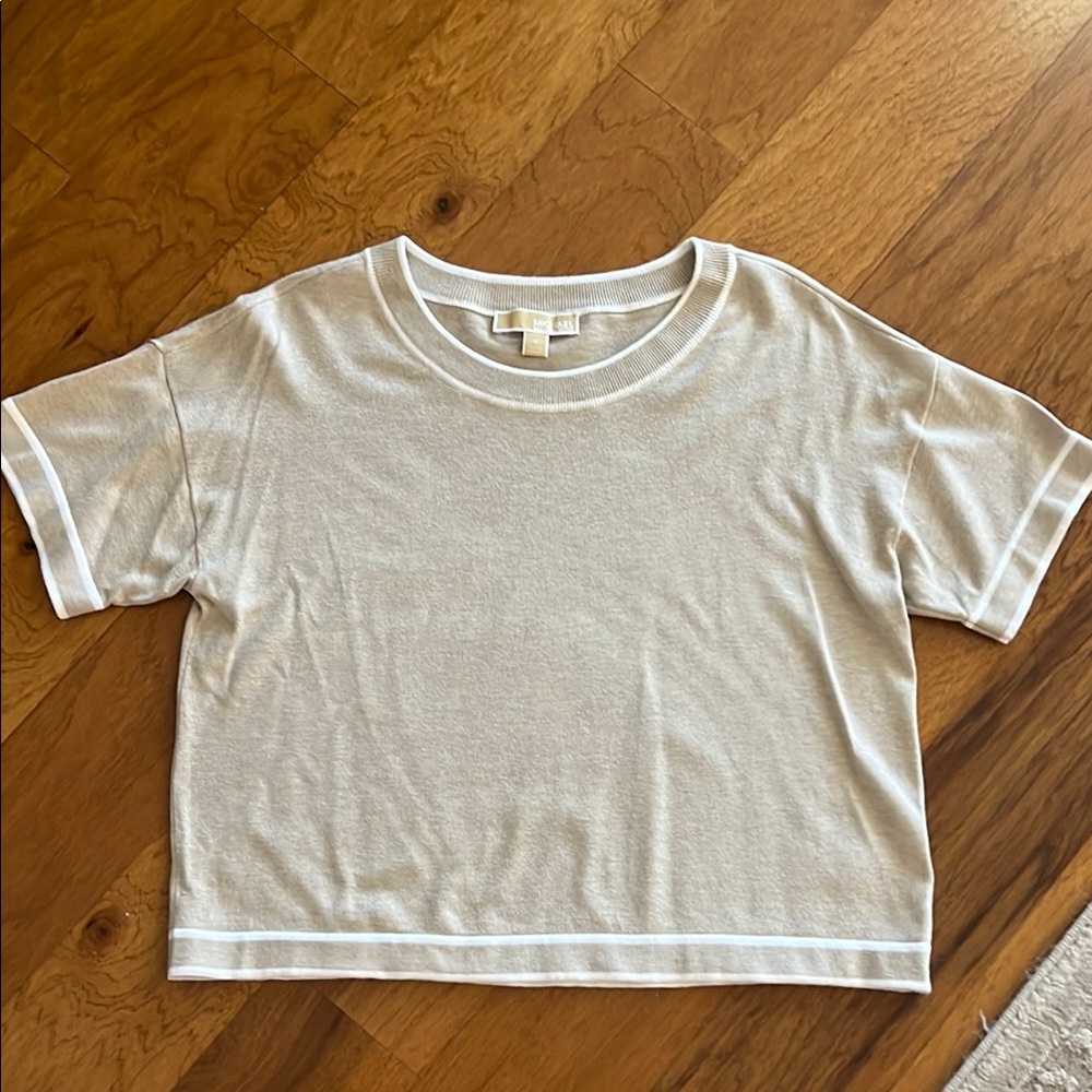 Micheal Kors Cream Short Sleeve Top‎